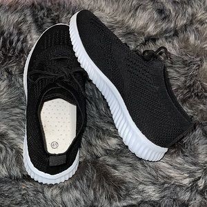 Lace up knit sneakers